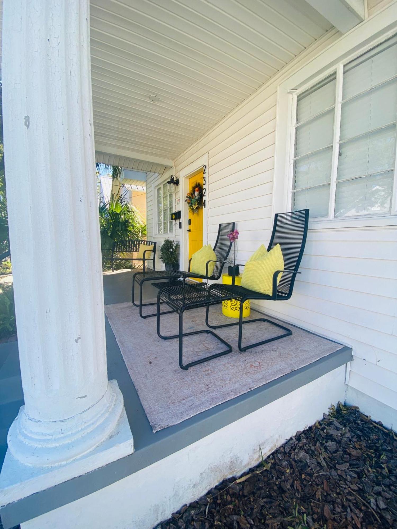 No Ho Yellow Door Bungalow Тампа Екстериор снимка