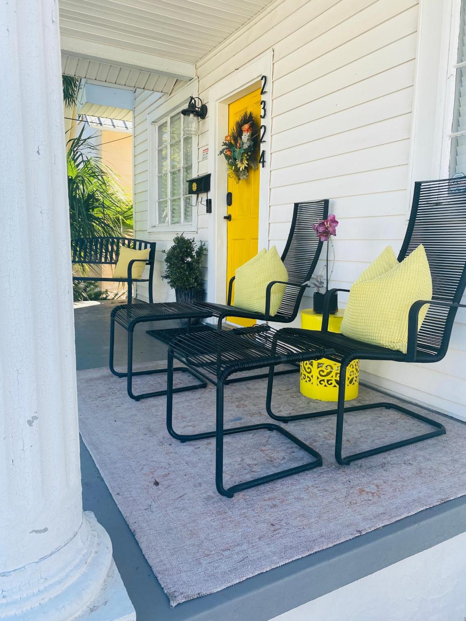 No Ho Yellow Door Bungalow Тампа Екстериор снимка